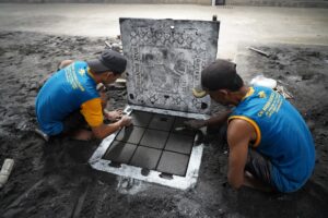 Ketahui Proses Pembuatan Manhole : Proses Cetak